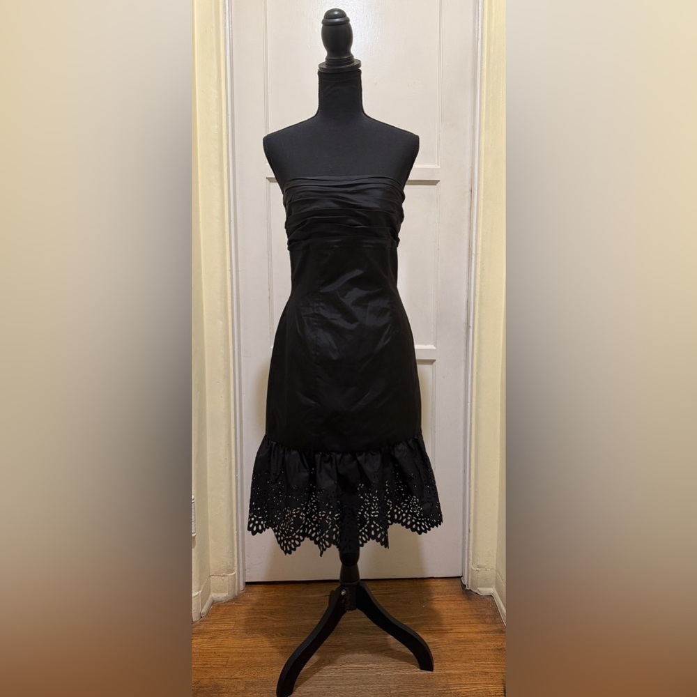 Tadashi Shoji Black Strapless Pleated Dress